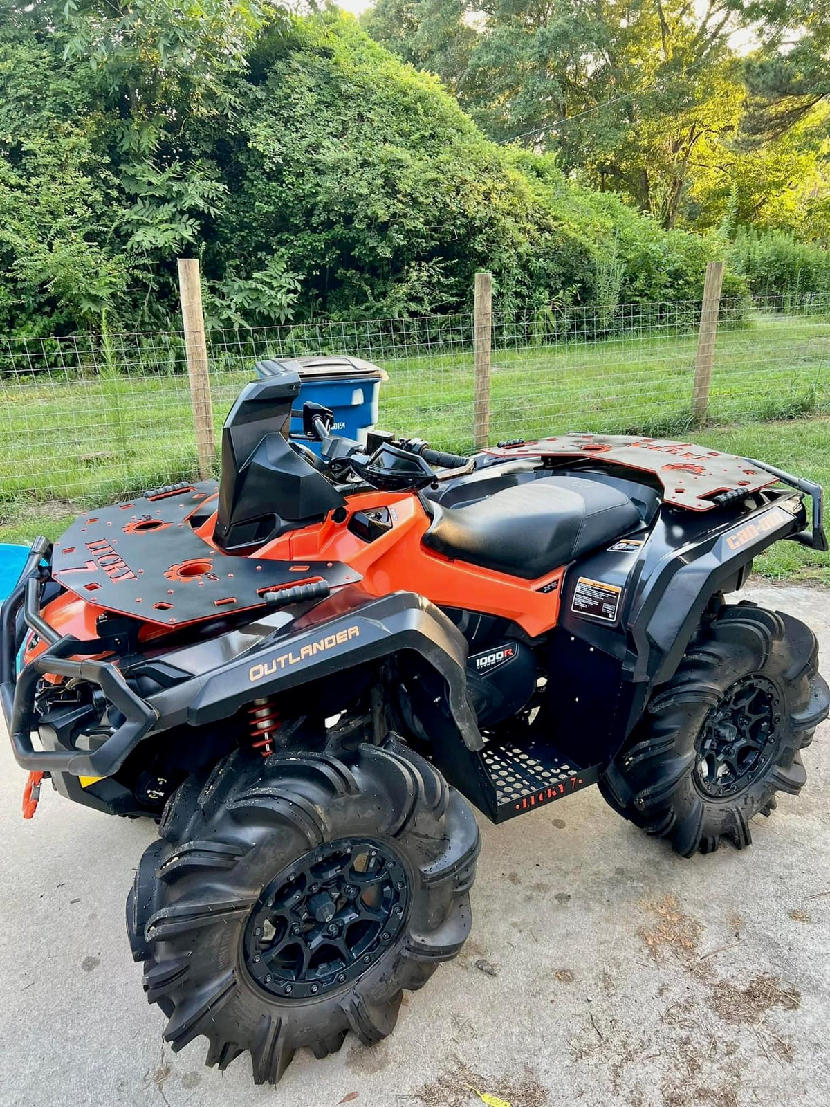 This rack works on the front or the rear on machines that use this mounting style.