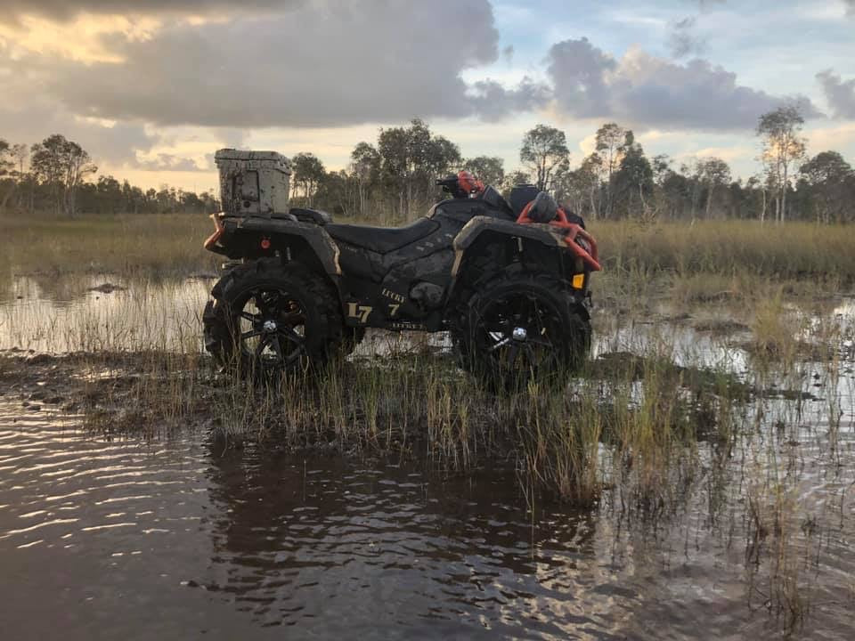 Can-Am Outlander Gen 2 Max with Lucky 7 metal floorboards in the marsh