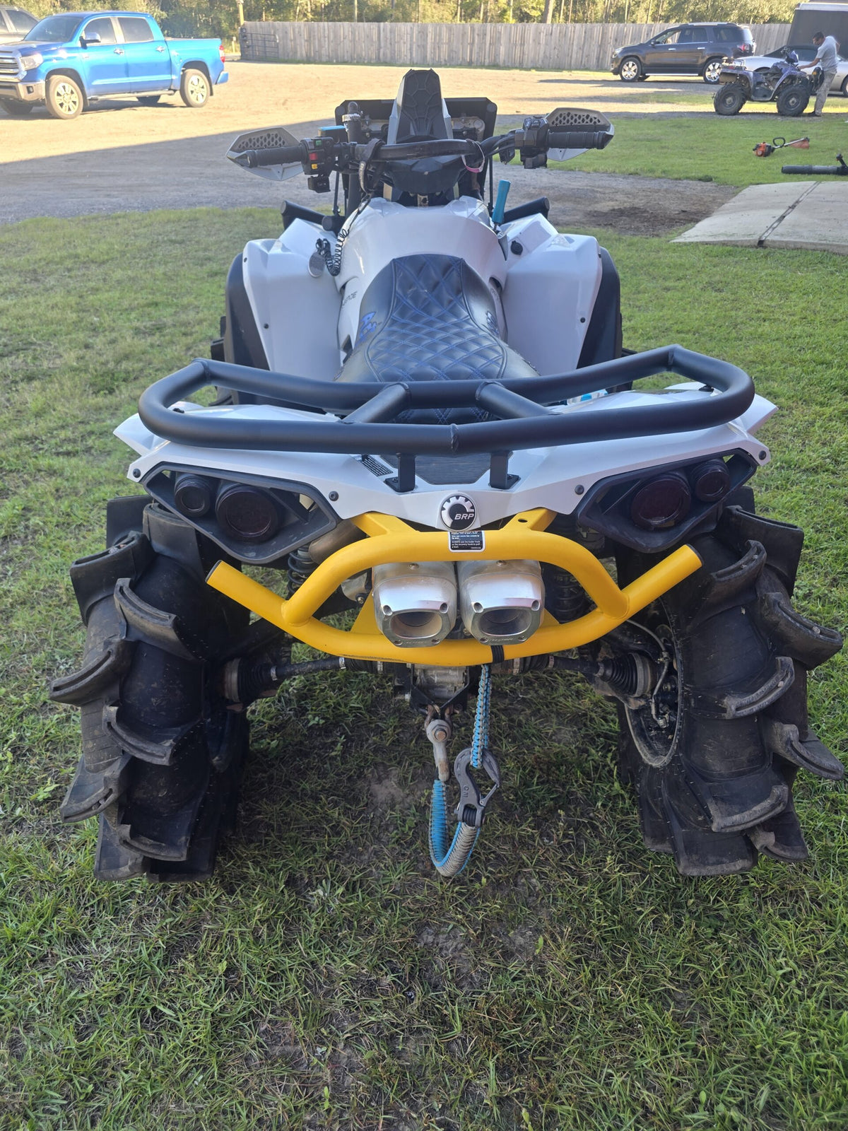Lucky 7 texture black tube rear rack on a white Can-Am Renegade XMR